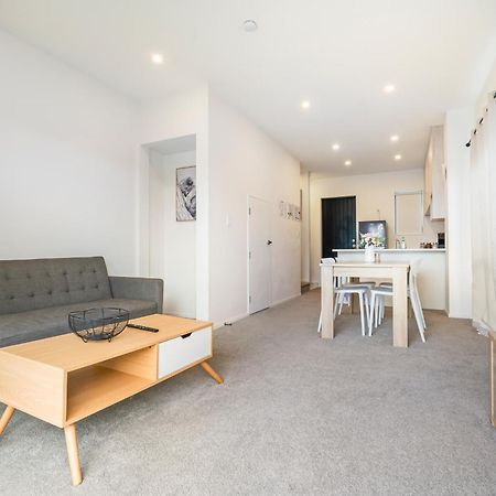 Cozy Brand New Townhouse 1 Bed & Breakfast Auckland Exterior photo